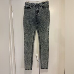 RSQ Manhattan High Rise acid wash jeans, size 3